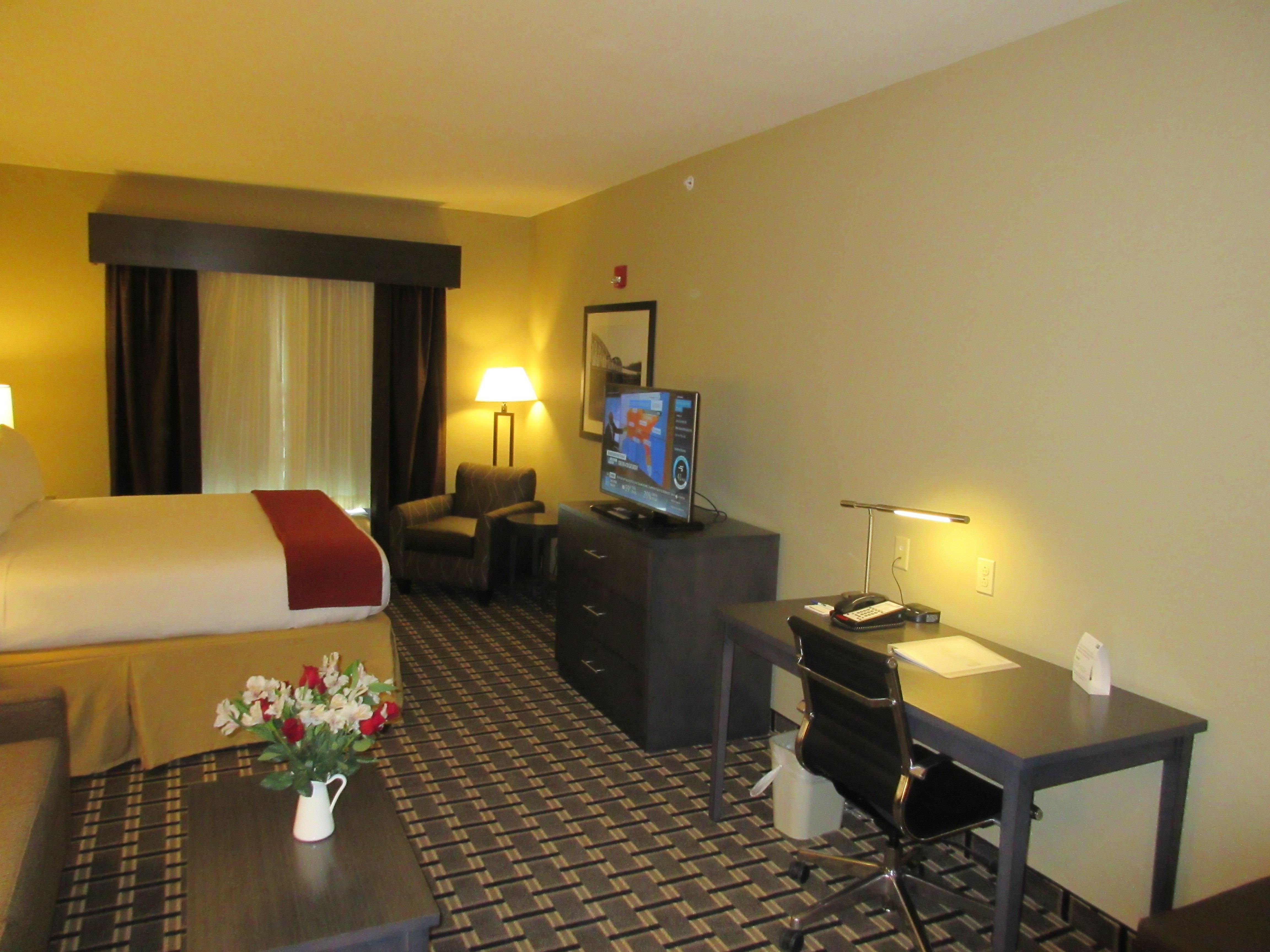 Express & By Ihg Hotel 2*
